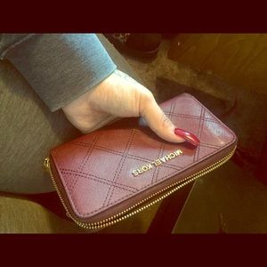 Micheal Kors Wallet
